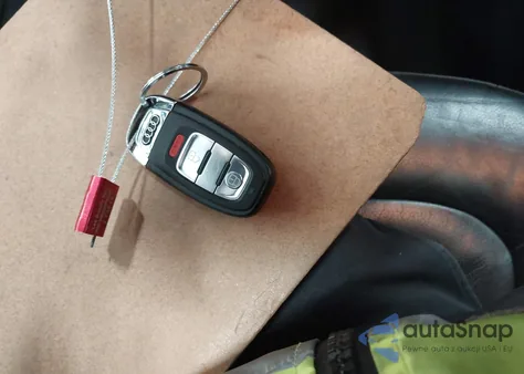 2016 Audi A4 2.0T Premium z USA, uszkodzony, nr VIN WAUFFAFL2GN015805